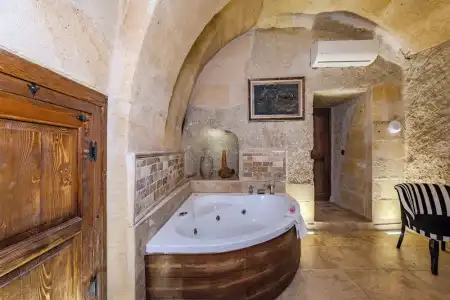 Pegas Cave Suites - 240