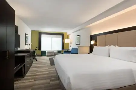 Holiday Inn Express & Suites Florence I-95 & I-20 Civic Ctr by IHG - 48