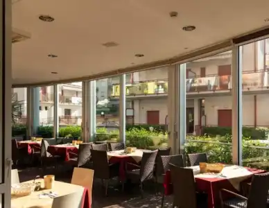 ApartSheila - 15