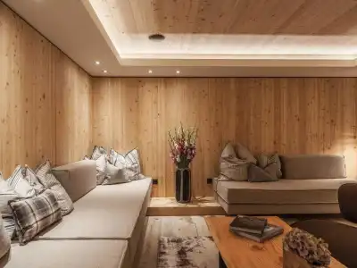 Gradiva Apartments - 1
