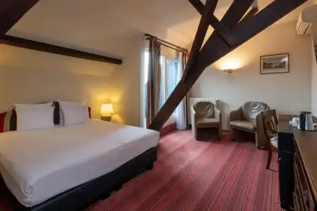 Martin's Relais - 99