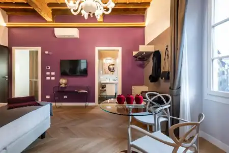 Kairos by Florence Art Apartments - 95