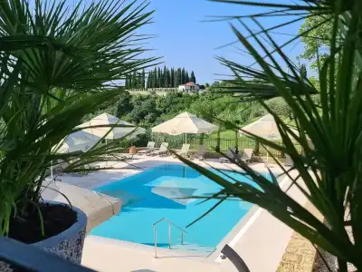 Stara šola - Oleander Resort - 18