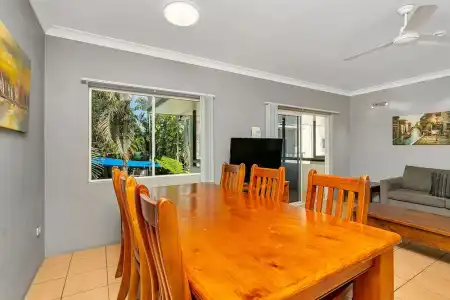 Cairns Reef Apartments & Motel - 56
