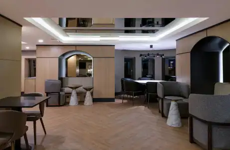 DoubleTree by Hilton Van - 15