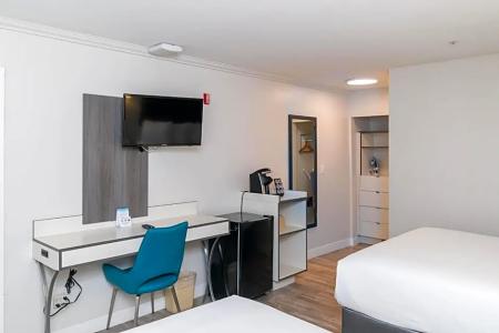 Costa Art Laguna Beach - 26