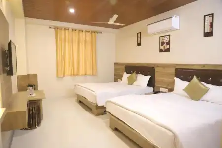 Star Inn - 52
