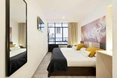 Free Hostels Barcelona - 32