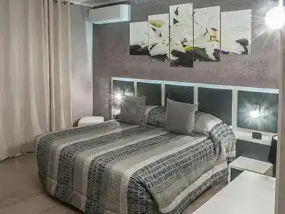 Albis Rooms Guest House - 36