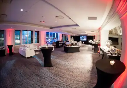 Moxy Cincinnati Downtown - 28