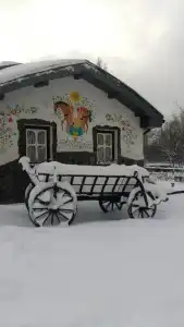 Charivna Taistra - 0