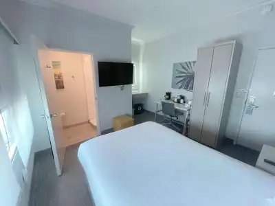 SureStay by Best Western Santa Monica - 25