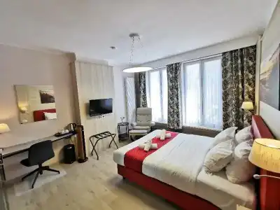 Cardiff - 105