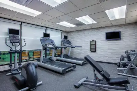 Courtyard by Marriott Knoxville Cedar Bluff - 18