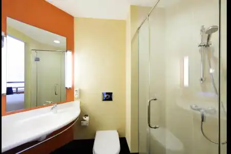 ibis Singapore Novena - 60