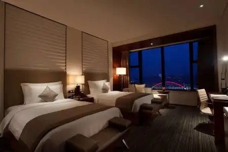Radisson Blu Plaza Chongqing - 50