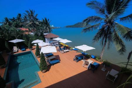 Phuket Boat Quay Panwa Beach - 19