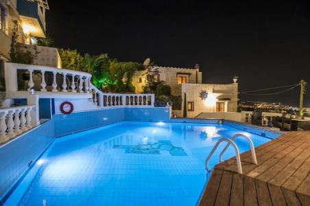 Korifi Suites Collection Apartment for Adults - 130