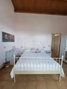 Insolent Inn - 32