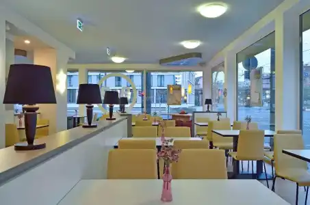 B&B Dresden-Messe - 12