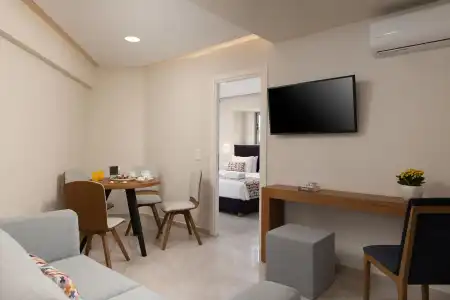 Bio Suites - 109