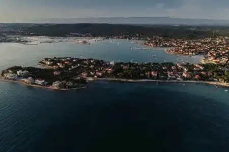 Belvedere - 19
