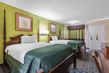 Rodeway Inn Augusta - 5