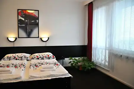 Milotel - 3