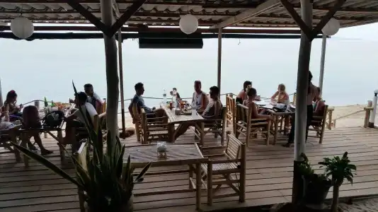 O Sole Mio Beachfront Resort - 17