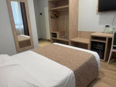 Central Station - 16