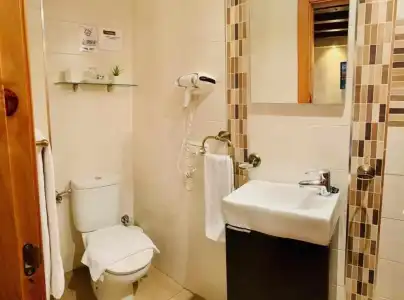 Hostal Segovia - 18