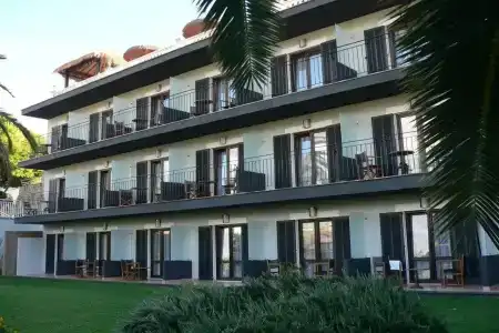Navia Santa Ponsa - Adults Only - 0