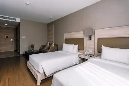 Adelphi Suites Bangkok - 42