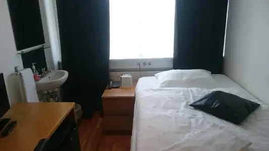 4th floor - 13