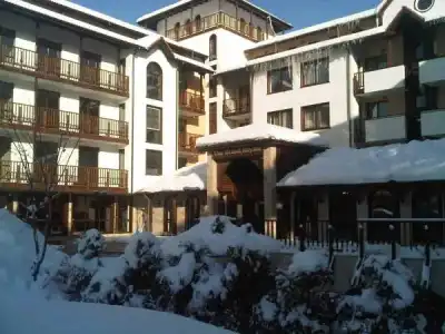 Grand Royale Apartment Complex & Spa - 15