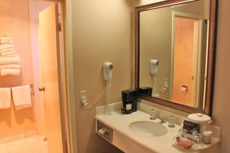 Columbus Motor Inn - 6