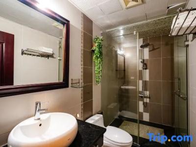 Wild Lotus Apartment 2 - 33