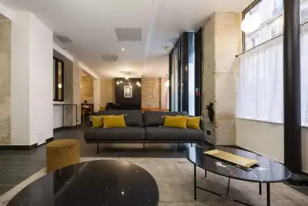 Avalon Cosy Paris Gare du Nord - 11
