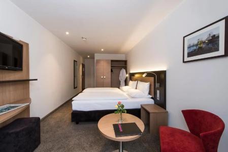 Astor & Aparthotel - 2