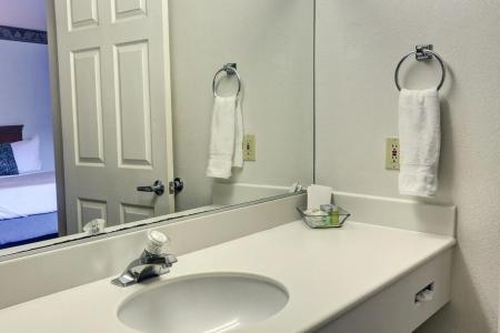 Pasadena Inn Near Old Town Pasadena - 8