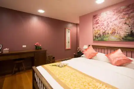 Nine Design Place - 40