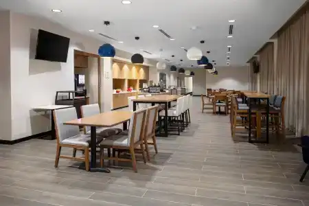 TownePlace Suites Orlando Airport - 16