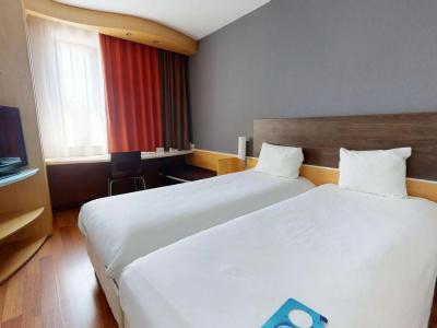 ibis Bratislava Centrum - 2