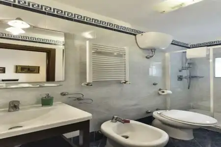 B&B Art Suite Principe Umberto - 6
