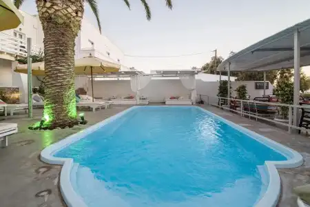 Beach Boutique - 10