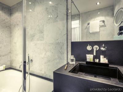Le Belgrand Paris Champs Elysees, Tapestry by Hilton - 7