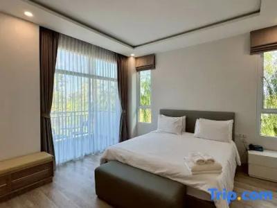 Baan Suan Khunta Golf Resort - 300