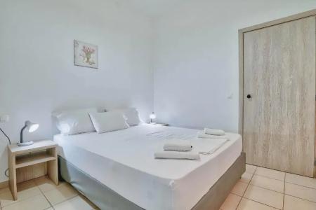 Pavlos Place - 105