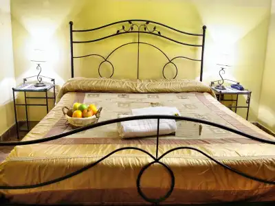 Alloggio dei Vassalli, In the Heart of the Historic Center - 5