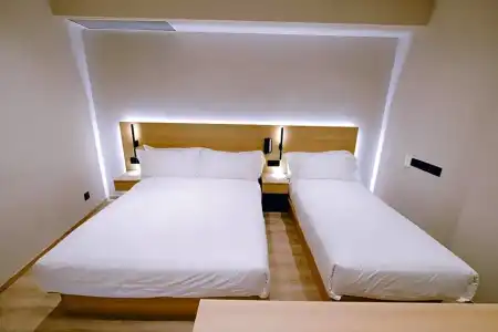 Rest Bugis - 86